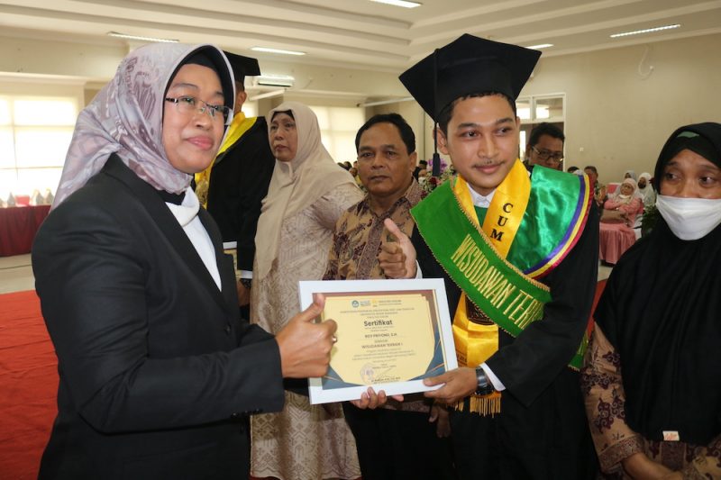 Bachelor Of Law – Universitas Negeri Semarang