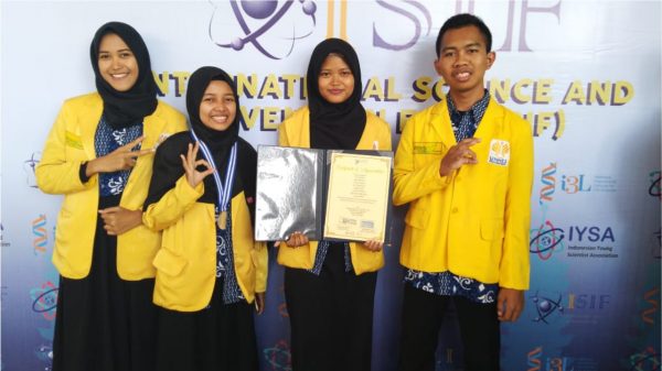 Empat Mahasiswa Fakultas Teknik Raih Silver Medal Dalam Ajang Isif 2019