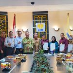 Penyerahan SK Koordinator dan Sub Koordinator