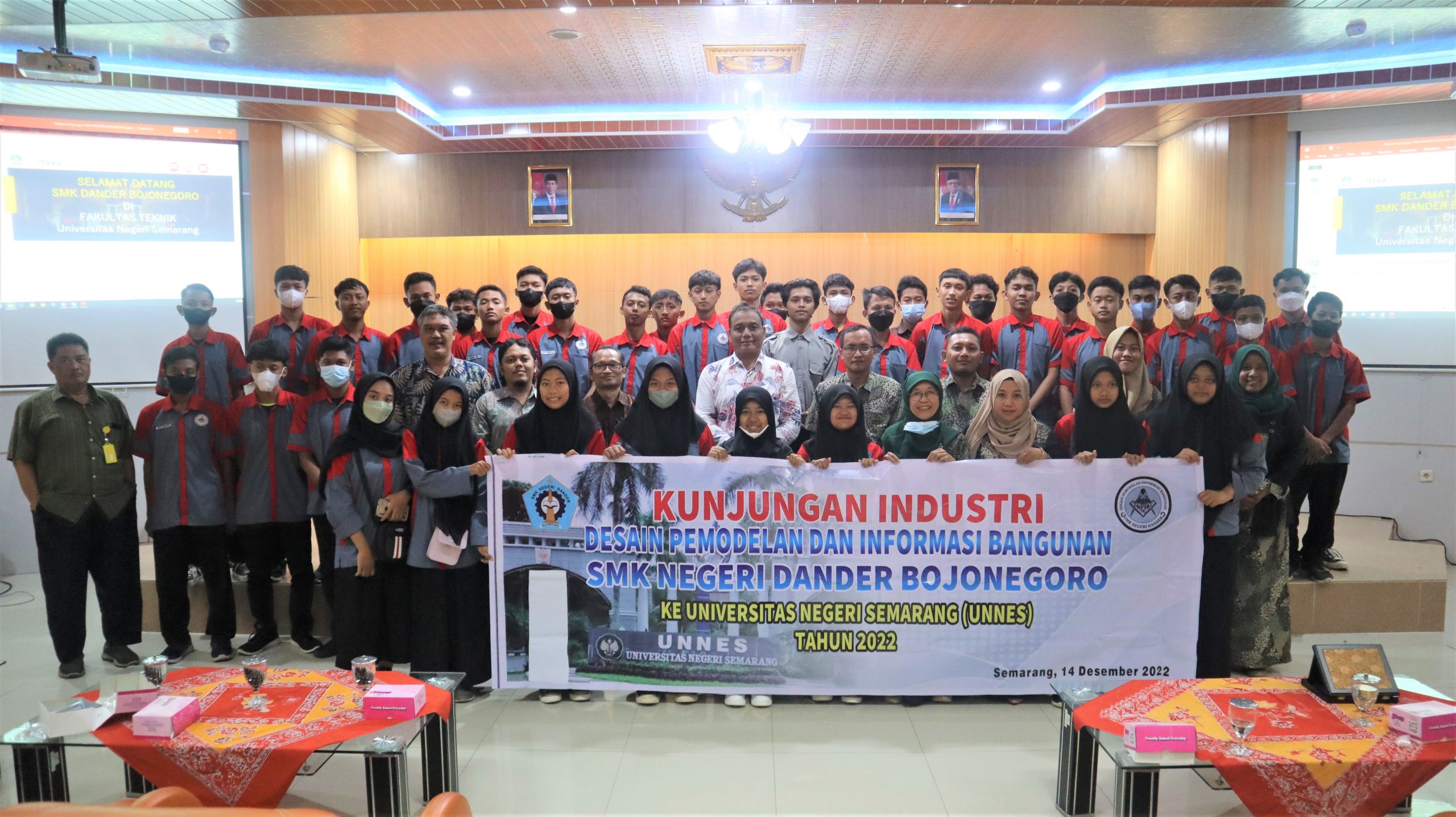 Kunjungan SMKN DANDER BOJONEGORO ke FT UNNES