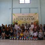 Tim dosen FMIPA UNNES bersama peserta pelatihan ecoenzyme di Desa Jetak.