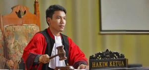 sarjana hukum