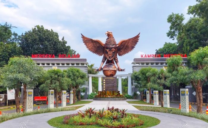 biaya kuliah unnes per semester