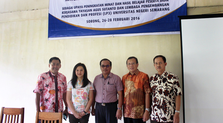 LP3 Unnes Latih Guru-guru di Papua