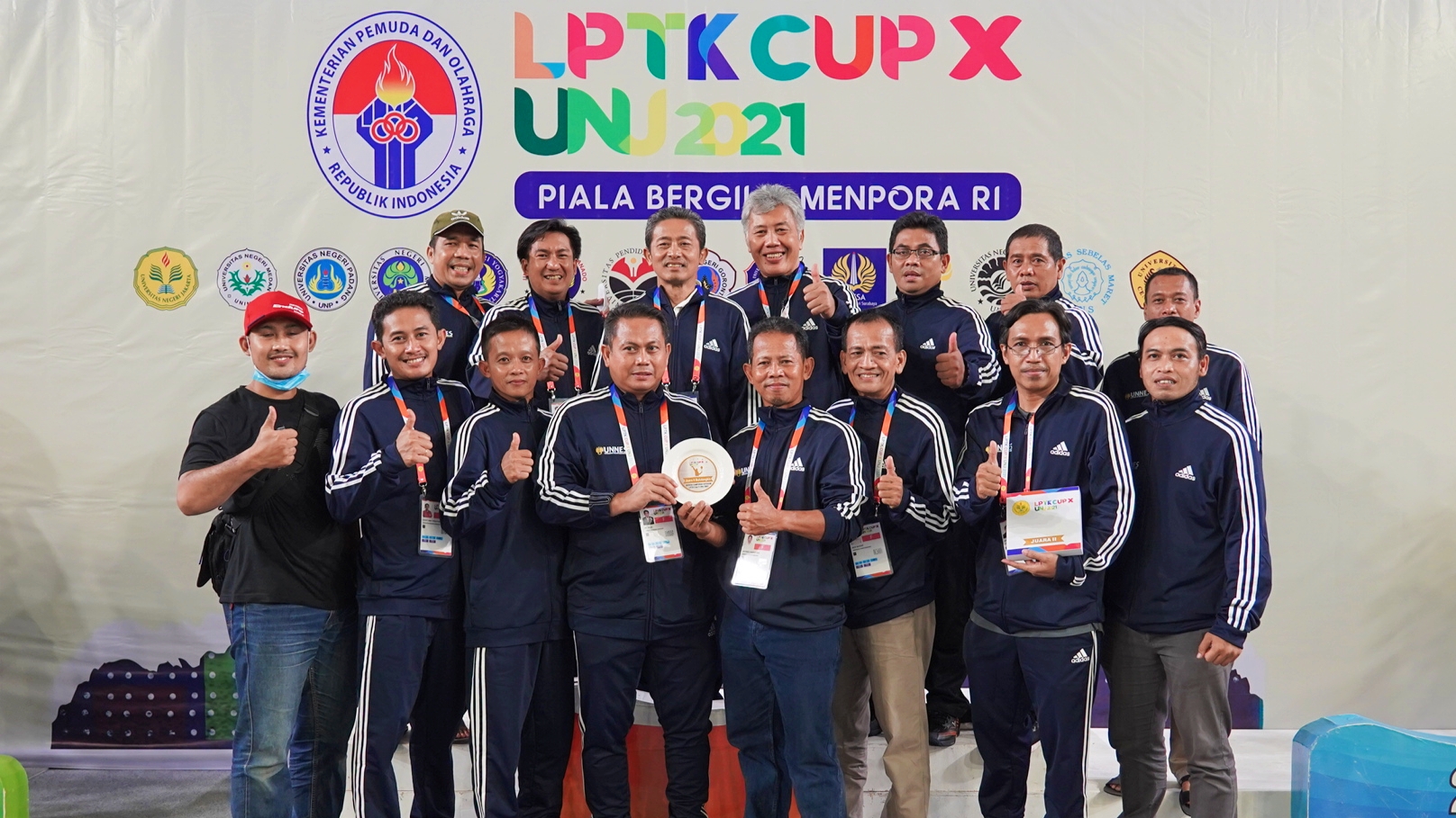 Dua Perak  Disabet Tim UNNES Pada LPTK Cup X 2021