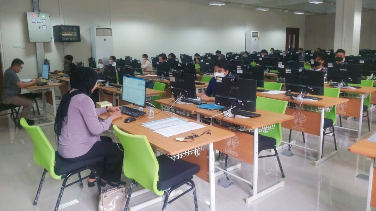 42.244 Calon Mahasiswa Ikuti Ujian Tes Berbasis Komputer SM UNNES