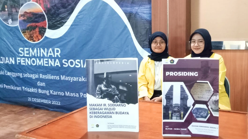 Mahasiswa Pendidikan IPS UNNES Tulis Ensiklopedia Makam Ir Soekarno