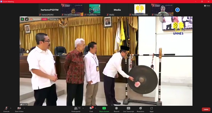Prodi S3 Pendidikan Seni Gelar Pameran Virtual Bertajuk “Kalangwan Nusantara”