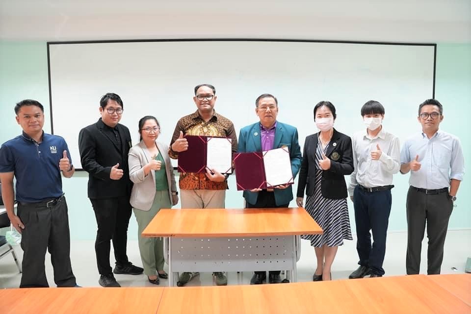 Dosen FIP UNNES Berikan Kuliah Umum di Kasetsart University Thailand